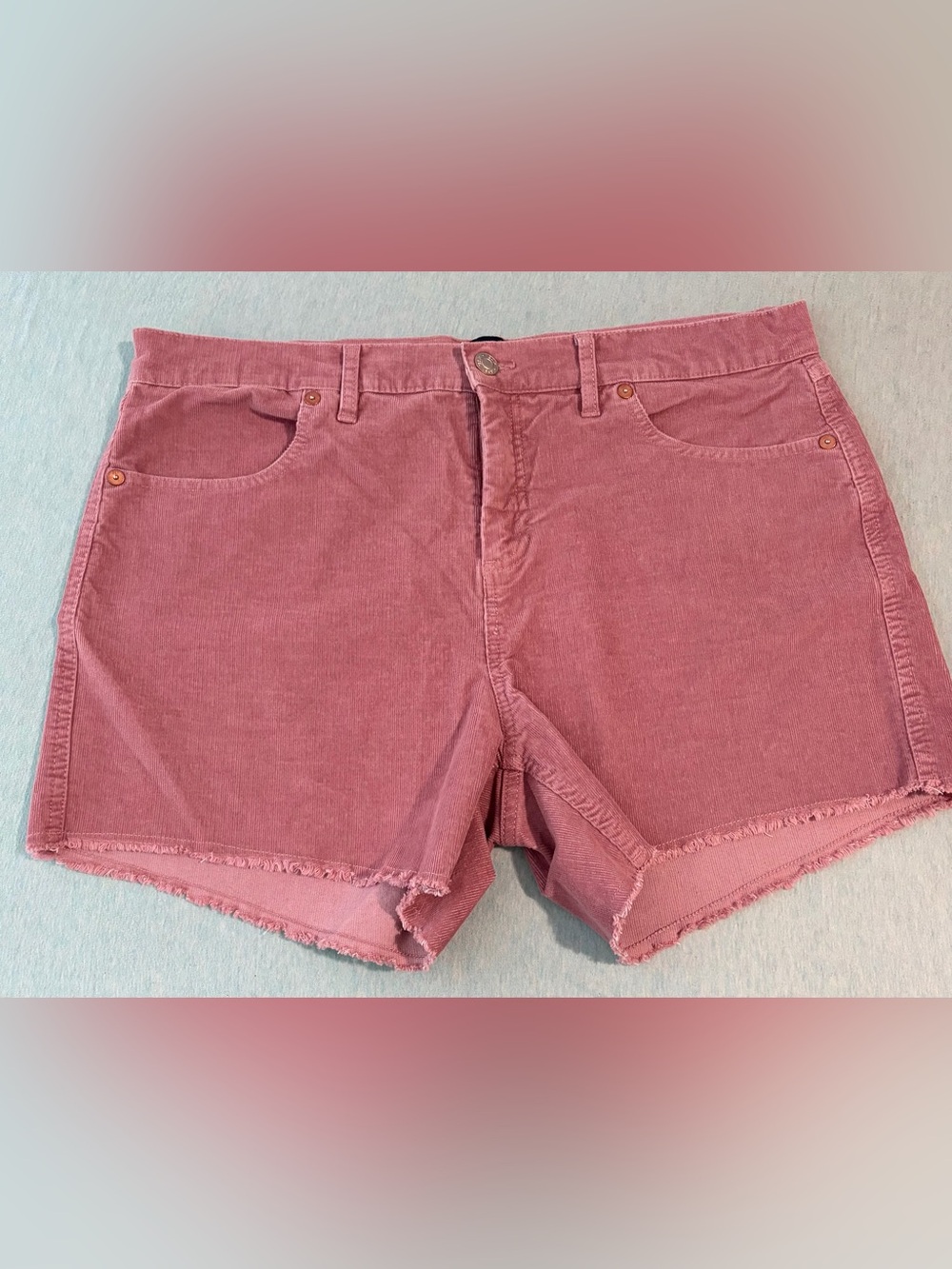 Women’s GAP Corduroy Frayed Hem Cut-Off Shorts